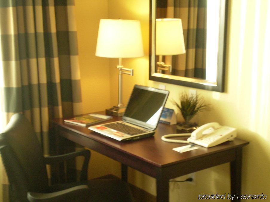 Holiday Inn Express Hotel & Suites Limon I-70/Exit 359, An Ihg Hotel Room photo